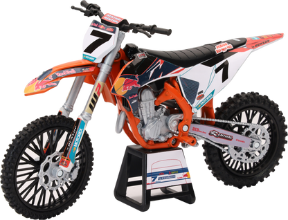 New-Ray Red Bull KTM Team 1:12 Scale Replica